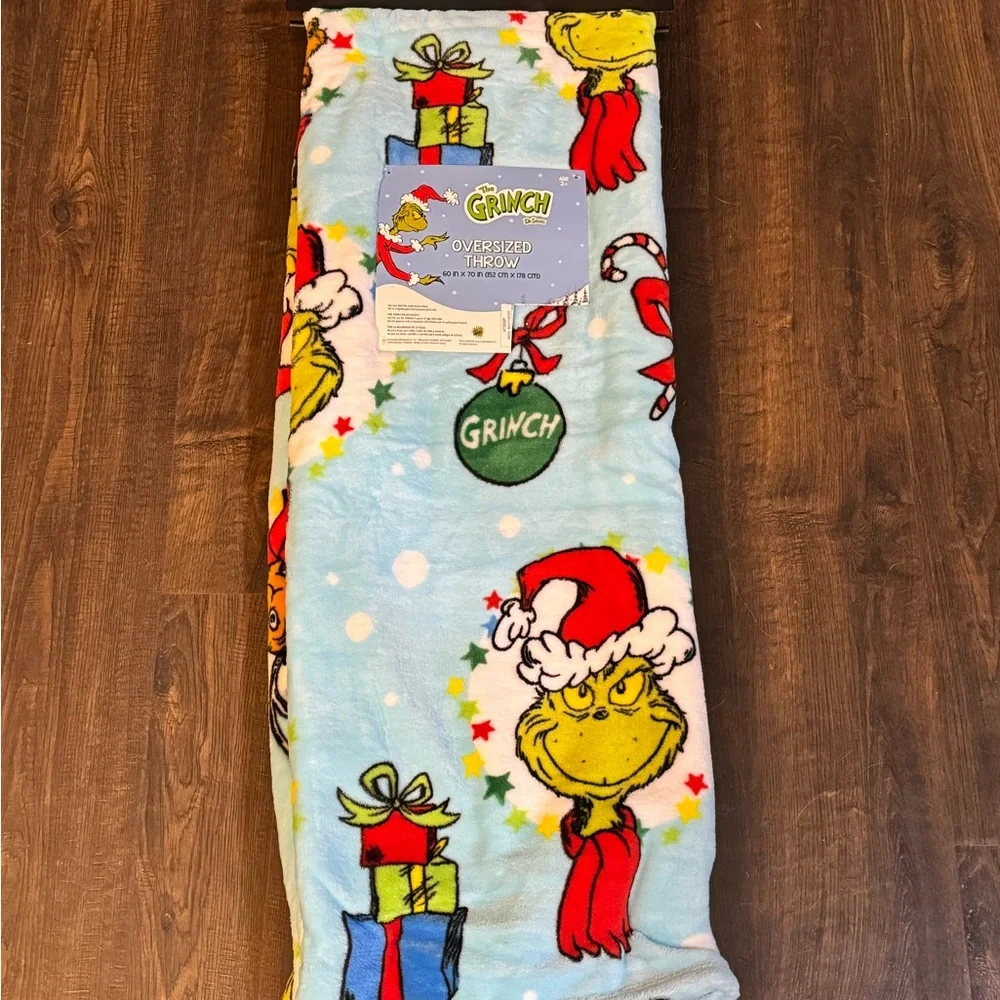 Grinch Christmas throw blanket